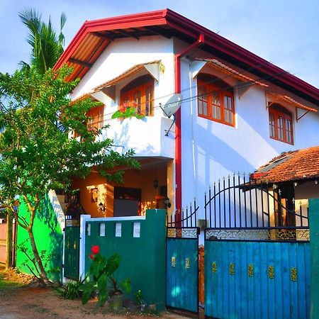 Senero House Hotell Bentota Eksteriør bilde