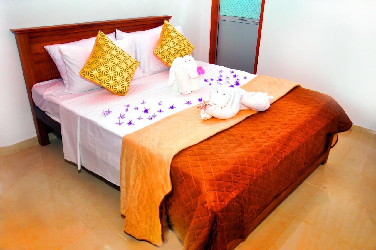 Senero House Hotell Bentota Eksteriør bilde