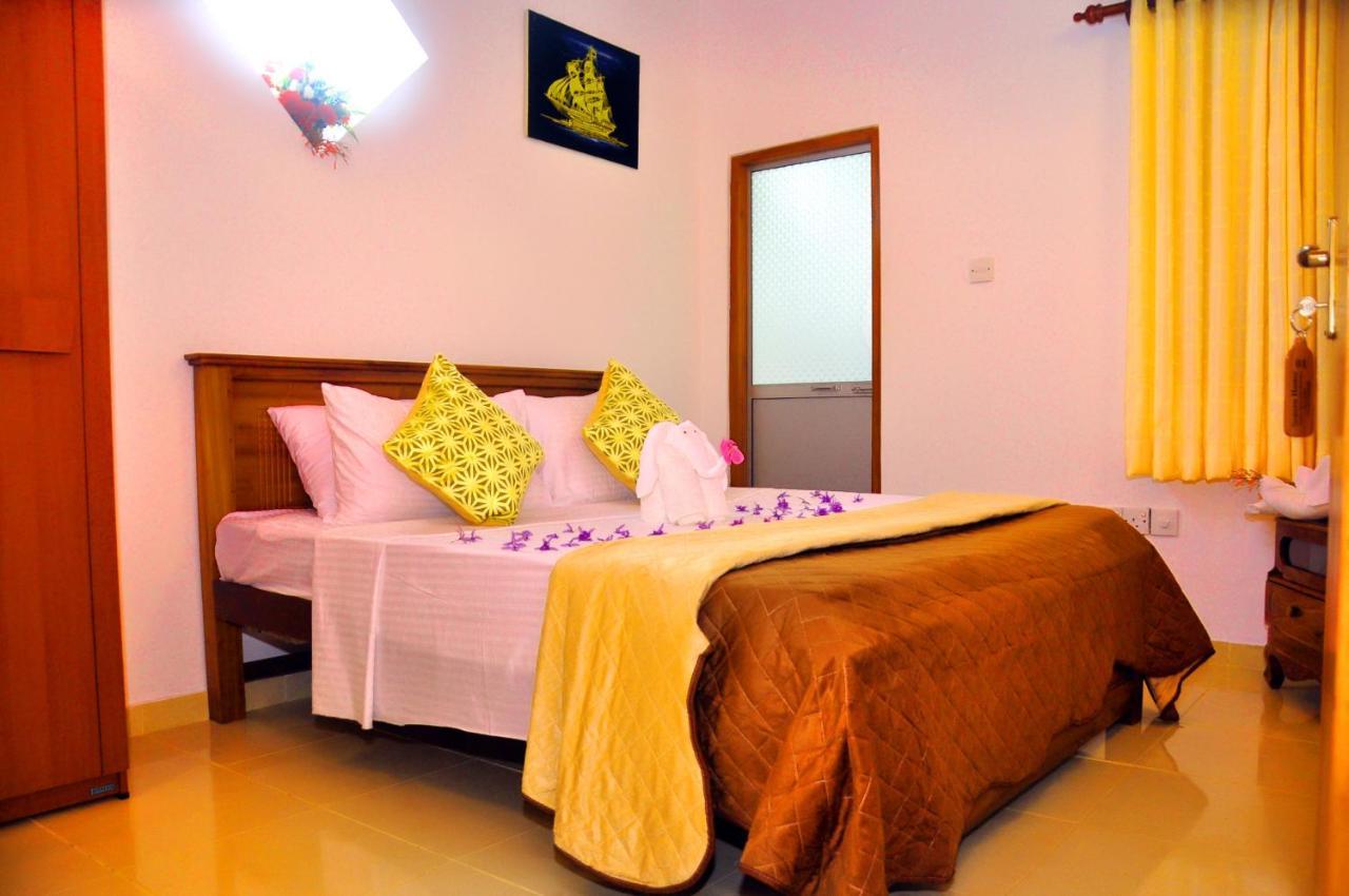Senero House Hotell Bentota Eksteriør bilde